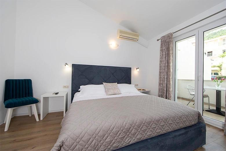 Apartments Marija Brela Exterior photo