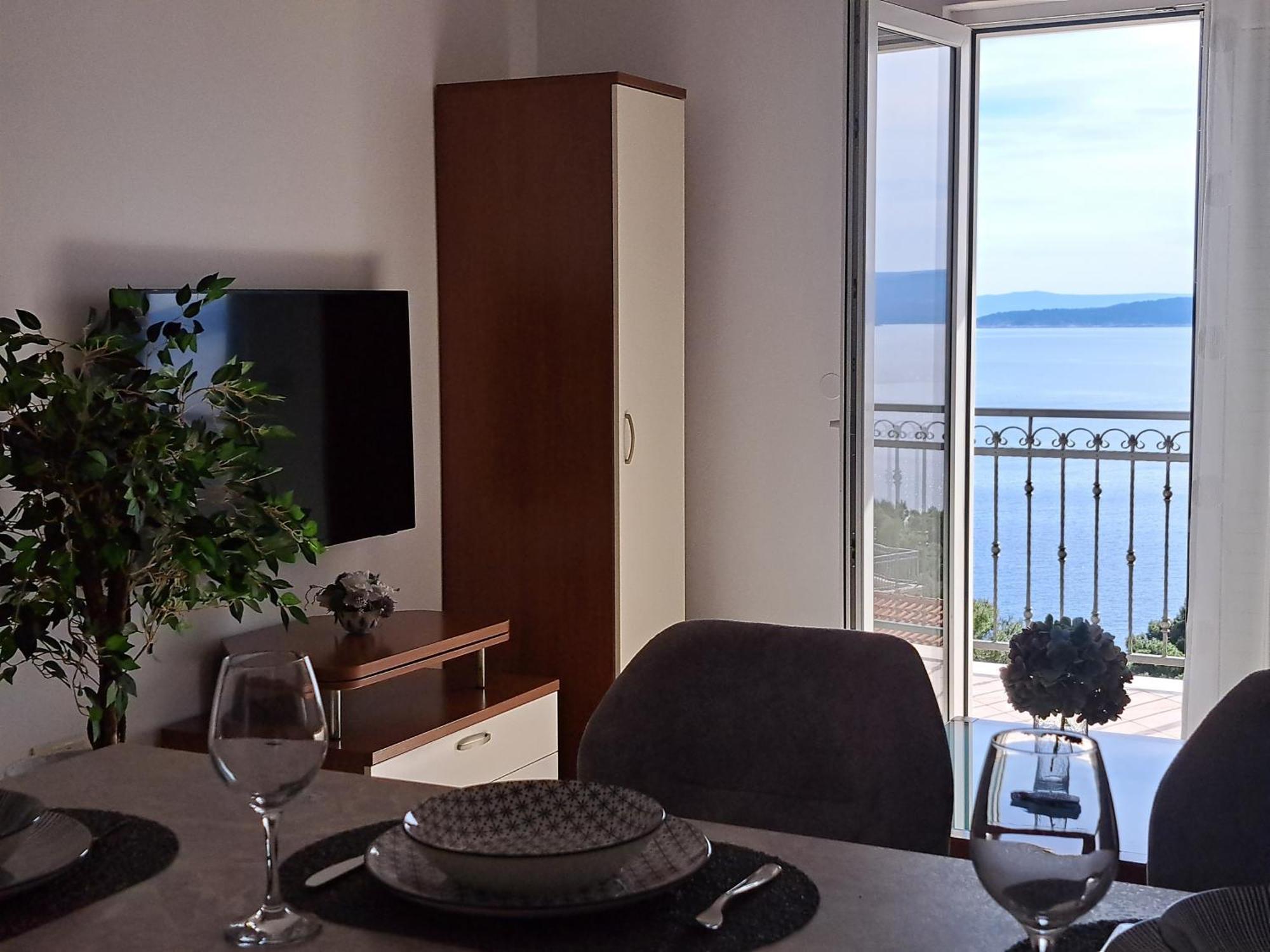 Apartments Marija Brela Exterior photo