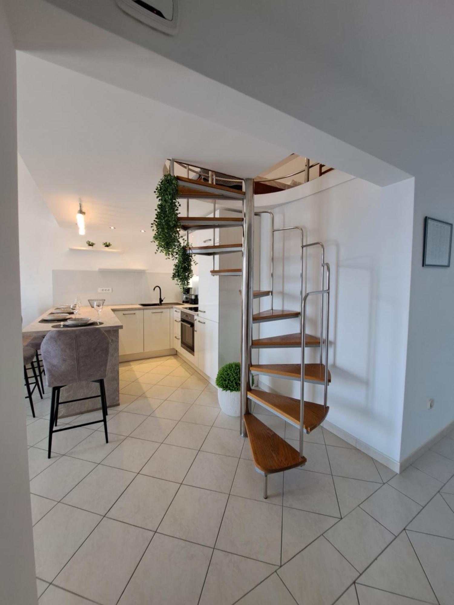 Apartments Marija Brela Exterior photo